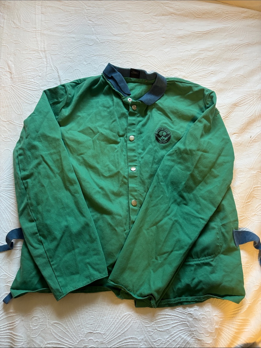 Green welding jacket
